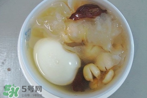 蜂蜜鸡蛋水的作用和功效,男人吃糖水鸡蛋的功效和作用