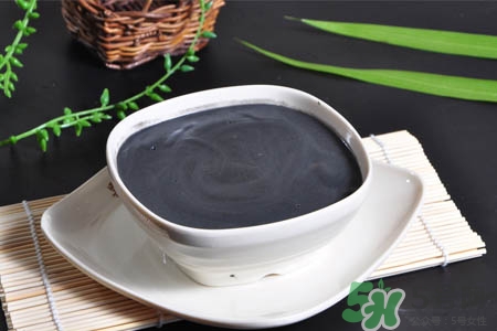 维生素ad软胶囊一天中什么时间吃最好,深海鱼油在一天中什么时间吃最好