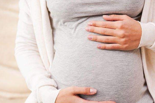 冬季孕妇注意事项,孕妇过冬注意事项