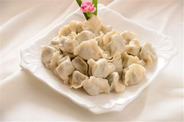 生饺子蒸多久才熟(包饺子怎么包)