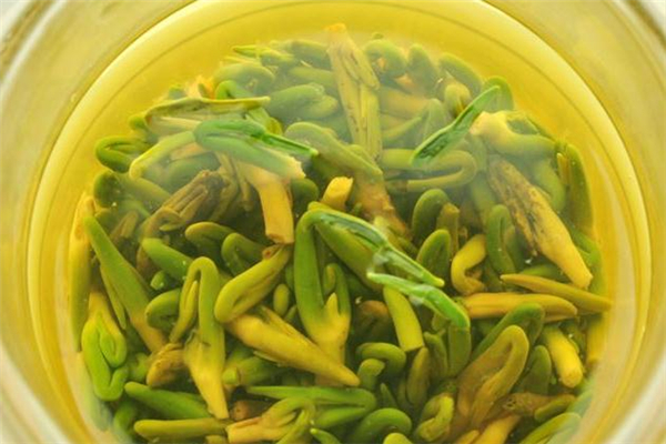 莲子心越苦越好吗(莲子心越苦越好吗)