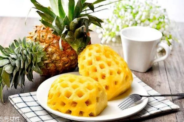 菠萝应该怎么储藏呢(菠萝菠萝蜜怎么存放)