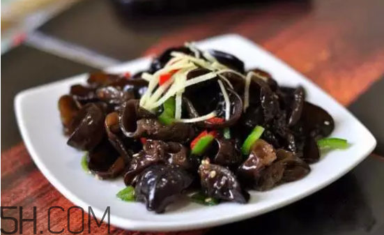 秋老虎吃什么解暑除湿,秋老虎是什么吃的