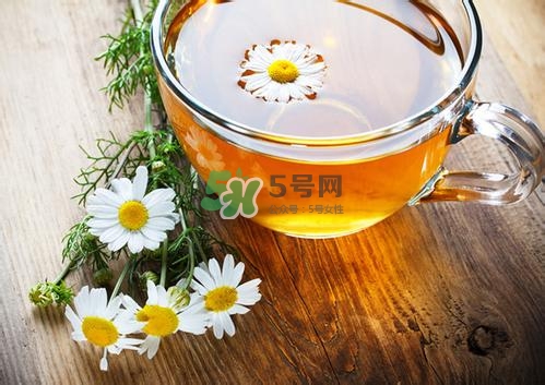 秋冬季节适合吃什么,秋冬天吃什么比较好 秋冬季节适合吃什么,秋冬天吃什么比较好