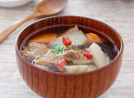 孕妇秋天喝什么汤好 秋季喝汤滋养润燥,入秋后孕妇喝什么汤好