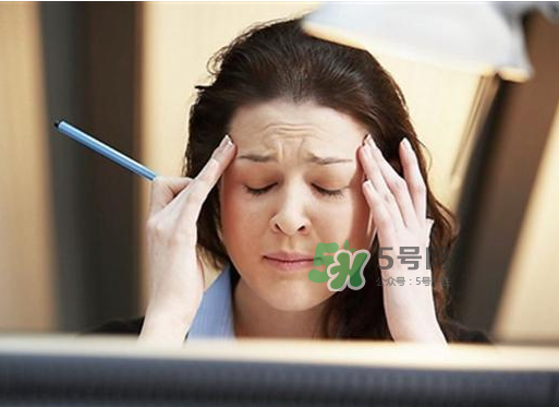 湿气重的表现症状,湿气重的表现症状及调理方法