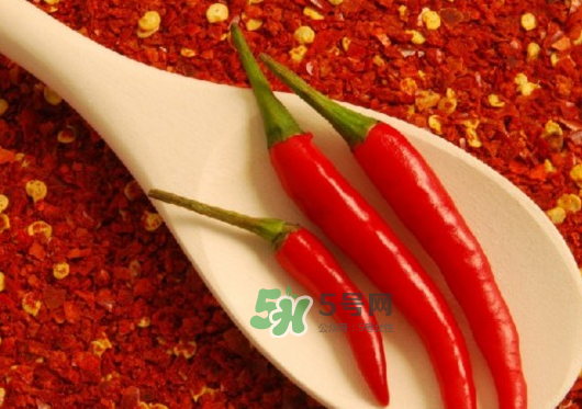 三伏天吃辣椒的功效,三伏天辣椒怎样浇水