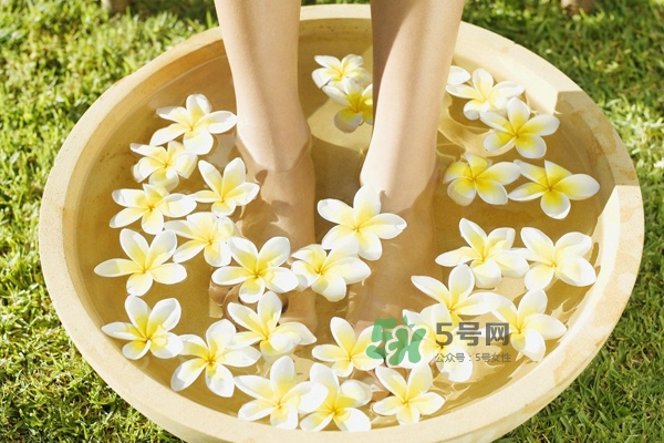 泡脚能驱寒气吗,冬天用什么泡脚可以驱寒