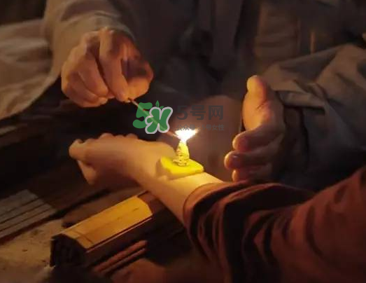 艾灸什么时候做最好?晚上可以灸吗?,艾灸什么时候做最好,多长时间好