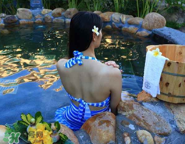 8个月可以泡温泉吗,八个月能泡温泉吗