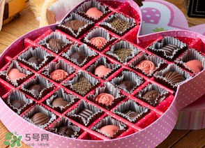 什么时候送老师礼物合适,一般送什么礼物给老师