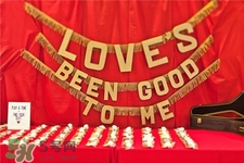 订婚的风俗,传统的订婚礼仪 订婚的风俗,传统的订婚礼仪