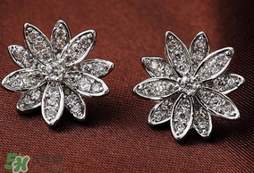 打了耳洞有疤怎么办,什么地方专门打耳洞