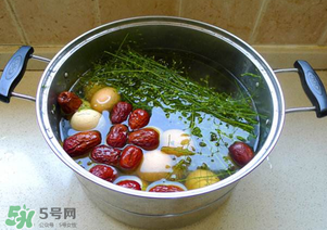 壮族的传统节日风俗三月三,壮族的三月三日传统节日 壮族的传统节日风俗三月三,壮族的三月三日传统节日