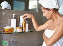 正月什么时候洗澡好,正月什么时候洗澡好些? 正月什么时候洗澡好,正月什么时候洗澡好些?