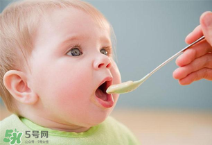 哪个季节断奶最好,小孩什么时候断奶最合适