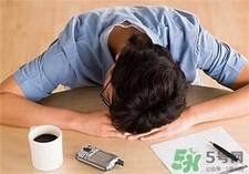 上班想睡觉有什么方法可以清醒点,上班老是犯困怎么办