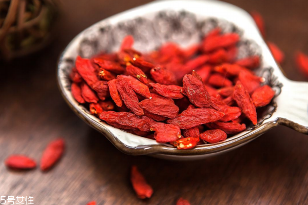 冬季养生食物图片,最适合冬天喝的10款养生汤 冬季养生食物图片,最适合冬天喝的10款养生汤