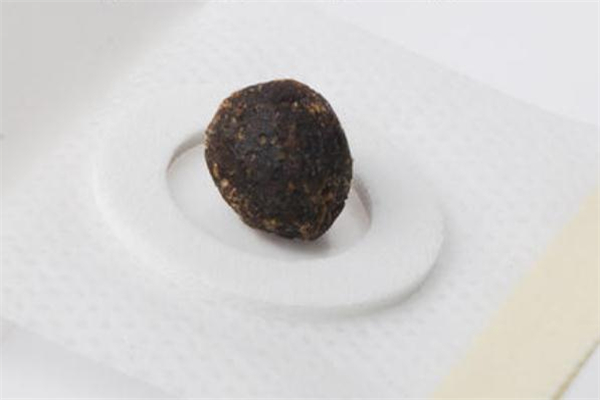 南怀瑾肚脐贴用后肚子微痛,南怀瑾肚脐贴用后反应