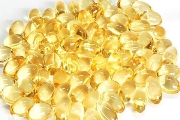 老年人可以吃维生素c吗?,老年人可以吃维生素吗