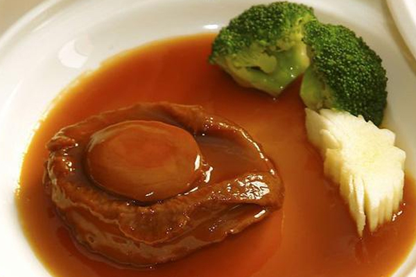 蚝油和酱油的区别,蚝油和酱油的区别炒肉用什么