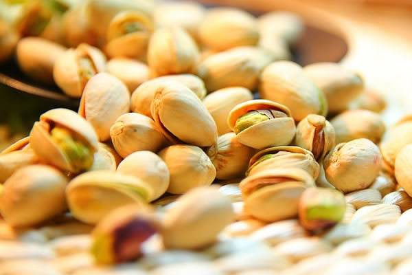 开心果的禁忌人群,开心果的禁忌和副作用