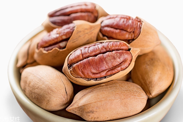 核桃开缝怎么处理,核桃裂缝了还能合上么