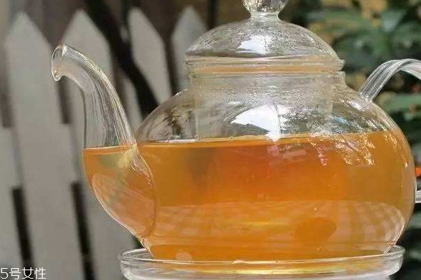 隔夜水真的有毒吗,为什么隔夜水有毒