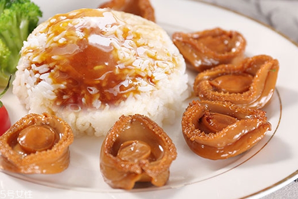 鲍鱼有毒吗?,鲍鱼有毒吗?可以吃吗?