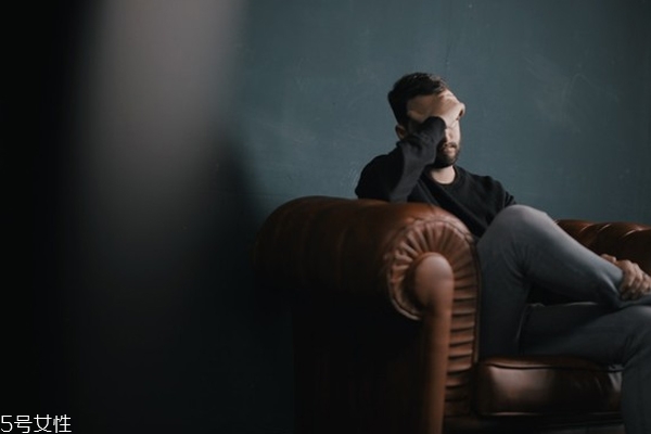 睡眠不足的症状有哪些,解决睡眠不足的方法有哪些