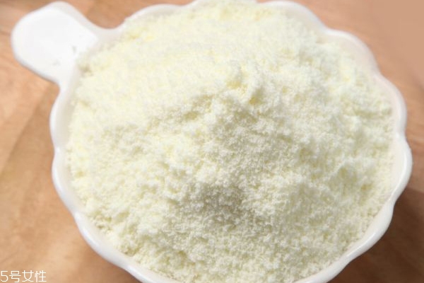 好的脱脂奶粉怎么辨别,什么脱脂奶粉比较好 好的脱脂奶粉怎么辨别,什么脱脂奶粉比较好