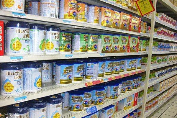 奶粉怎么选才是正确的,奶粉怎么选怎么看配料表