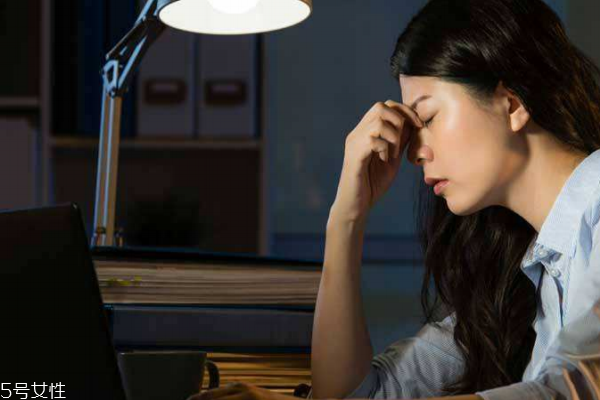 熬夜会长胖吗?如何瘦下来?,熬夜会长胖吗还是虚胖 熬夜会长胖吗?如何瘦下来?,熬夜会长胖吗还是虚胖