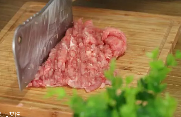 豆腐皮油炸怎么做,豆腐皮油炸怎么做好吃