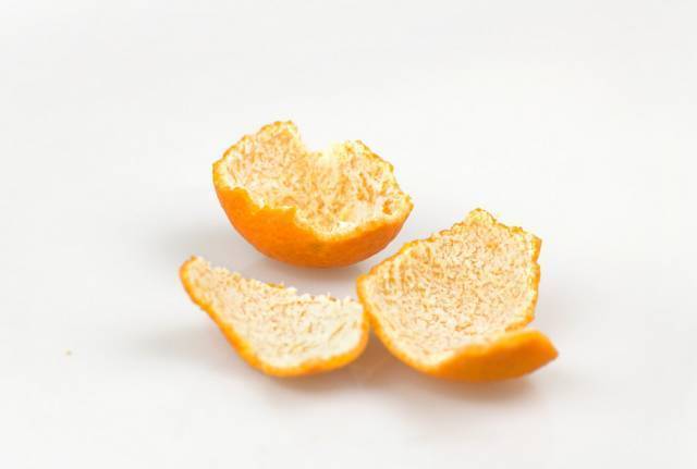 晒干的橘皮就是陈皮吗,陈皮就是橘子皮晒干吗 晒干的橘皮就是陈皮吗,陈皮就是橘子皮晒干吗