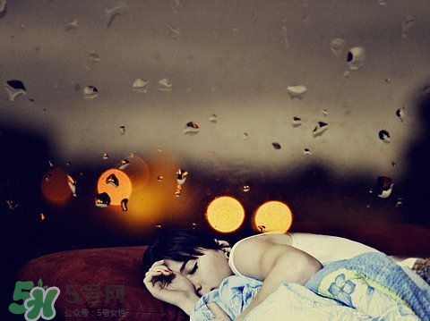 艾灸贴贴哪里去湿气,艾灸贴贴哪里去湿气比较好 艾灸贴贴哪里去湿气,艾灸贴贴哪里去湿气比较好