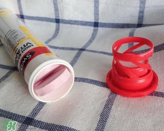 用热水还是冷水洗脸好,用热水还是冷水蒸包子 用热水还是冷水洗脸好,用热水还是冷水蒸包子