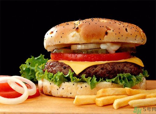 吃什么会胖的很快,吃什么会胖起来