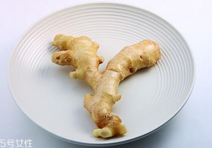 吃姜治口臭吗,生姜可以去口臭吗