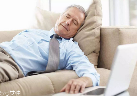 应不应该午休,一定要午休吗 应不应该午休,一定要午休吗