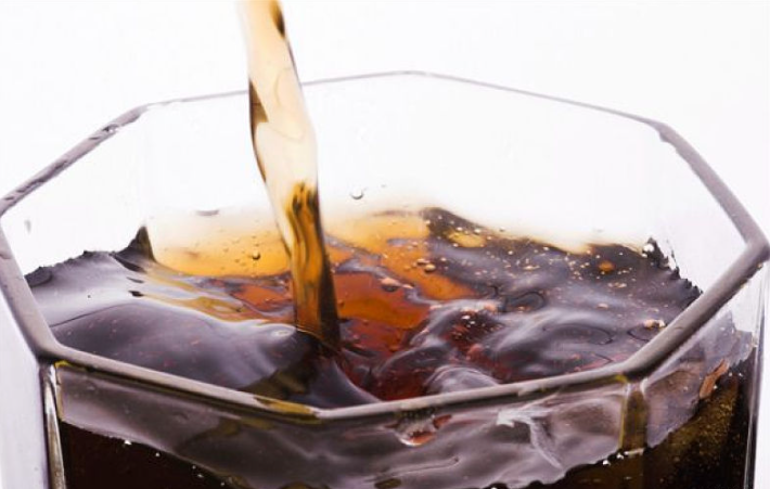 可乐冷冻了怎么处理,可乐冷冻了怎么处理解冻