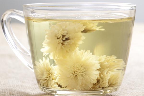 喝菊花茶对便秘有好处吗,冬天喝菊花茶会拉肚子吗