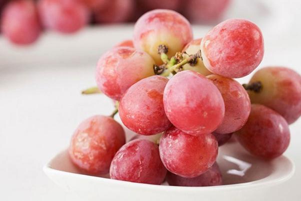 红提什么时候吃最好,红提一天吃多少合适