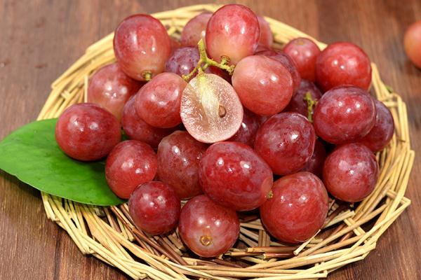 红提上火能吃吗,红提吃了上火吗