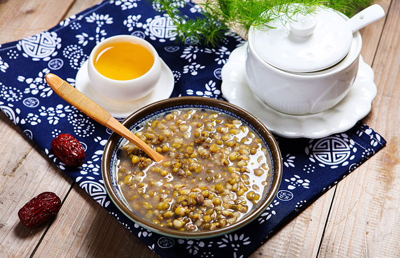 绿豆冰是不是下火的,绿豆是下火的吗