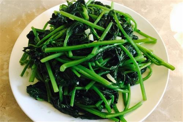 红薯叶和空心菜的区别,空心菜是红薯叶吗