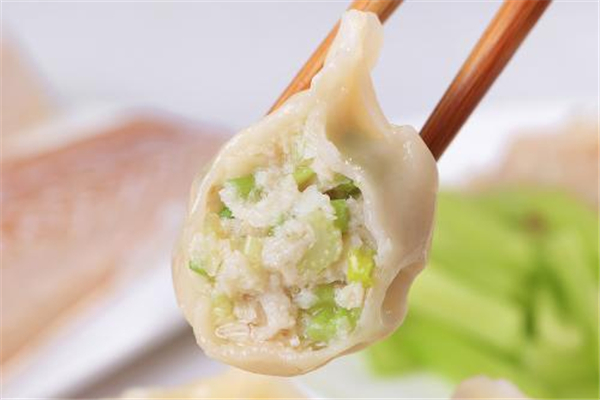 芹菜包饺子怎么做比较好吃,芹菜饺子馅怎么调最好吃 芹菜包饺子怎么做比较好吃,芹菜饺子馅怎么调最好吃