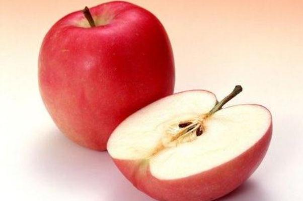 吃热苹果对肠胃有什么好处,苹果对肠胃有什么好处? 吃热苹果对肠胃有什么好处,苹果对肠胃有什么好处?