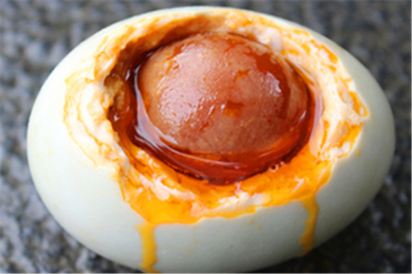 咸鸭蛋对血压有影响吗,咸鸭蛋对高血压的影响