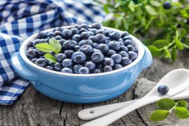 蓝莓放冰箱可以放多久?,蓝莓放冰箱可以放多久不涨毛